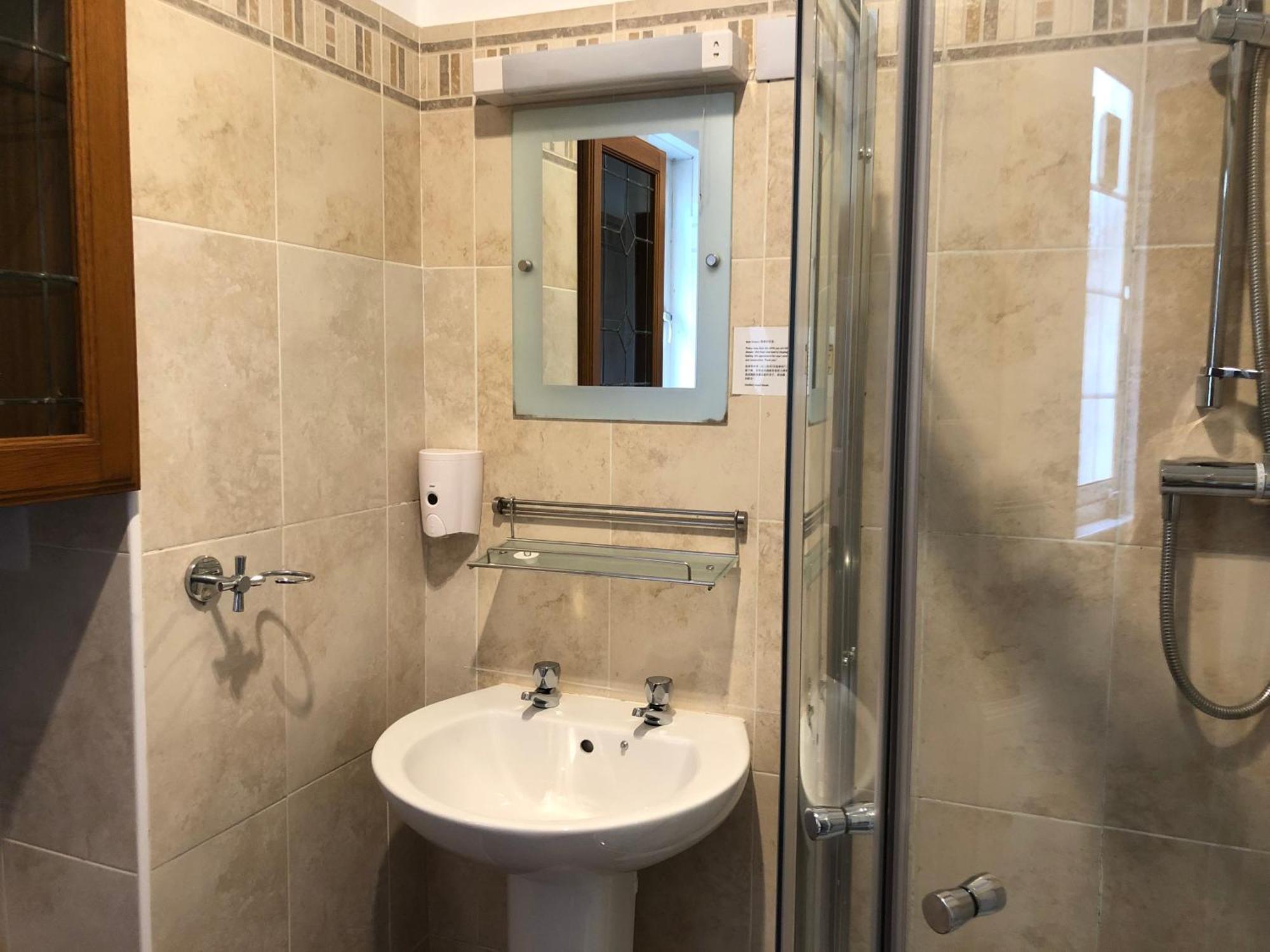 Distillery Guest House Fort William Phòng bức ảnh